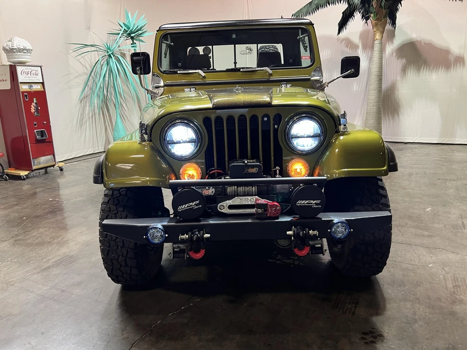 1984 Jeep CJ8 Scrambler - Image 13 of 31