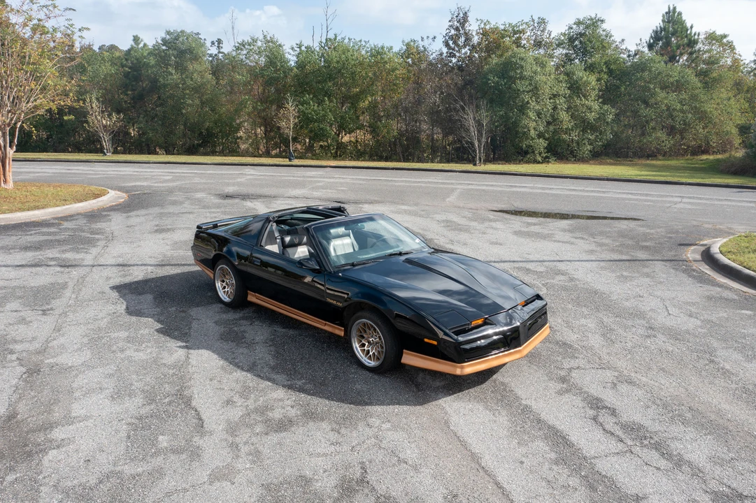 1984 Pontiac Firebird Trans Am 3rd Gen - Image 29 of 31