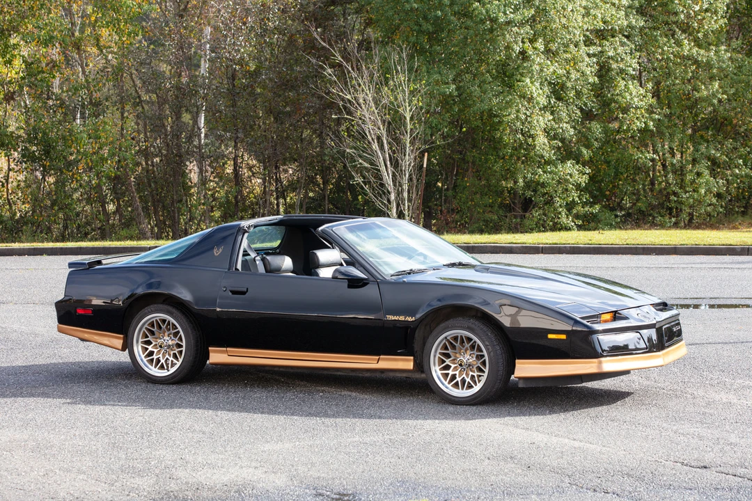 1984 Pontiac Firebird Trans Am 3rd Gen - Image 11 of 31