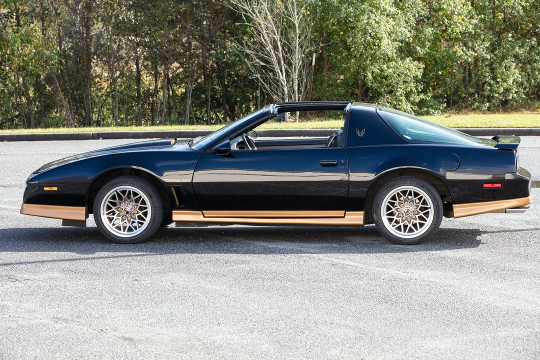 1984 Pontiac Firebird Trans Am 3rd Gen - Image 20 of 31