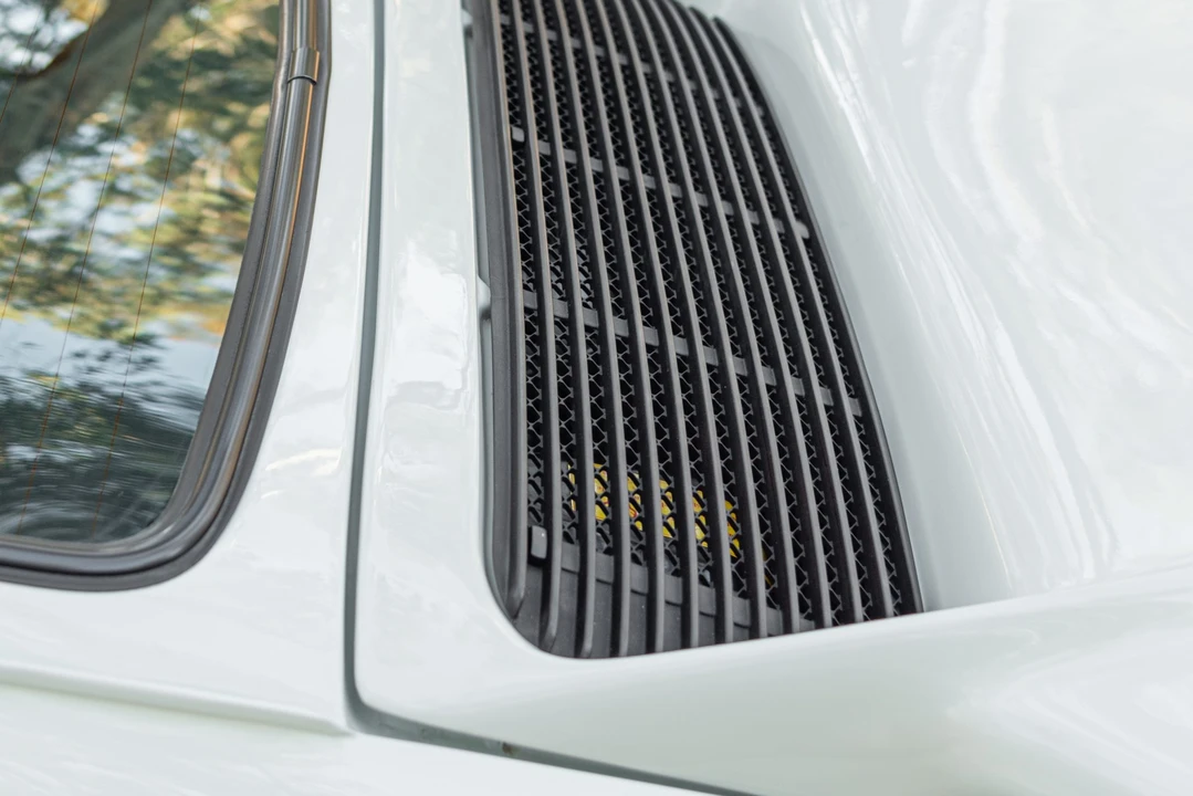 1984 Porsche 911 Carrera 3.2 - Image 23 of 31