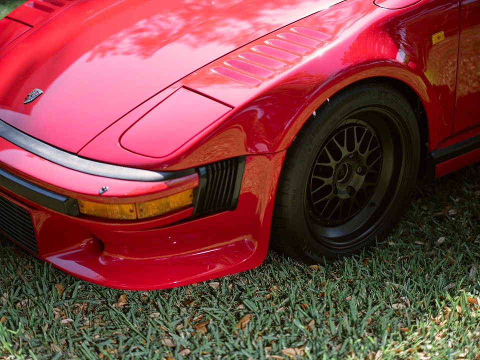 1984 Porsche 911 Carrera 3.2 - Image 30 of 31