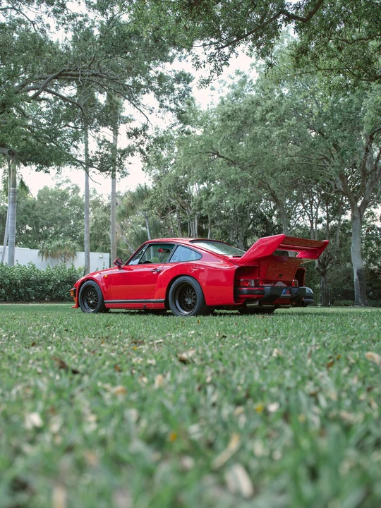 1984 Porsche 911 Carrera 3.2 - Image 14 of 31