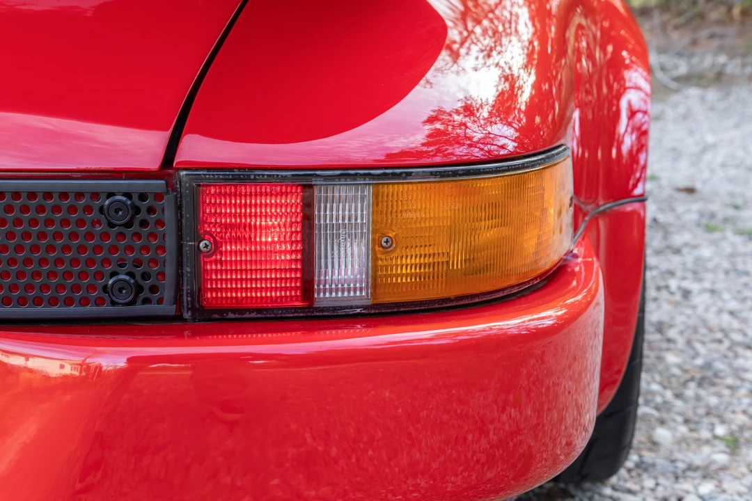 1984 Porsche 911 Carrera 3.2 - Image 17 of 31