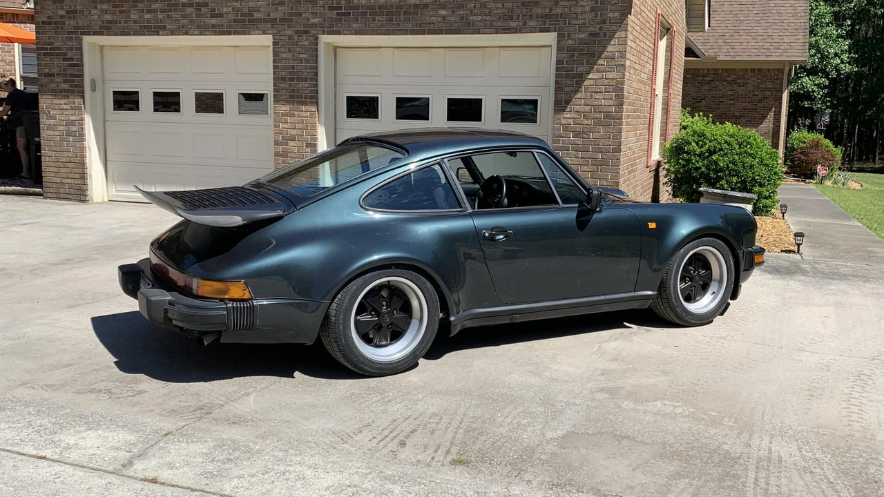 1984 Porsche 911 Carrera 3.2 - Image 14 of 31