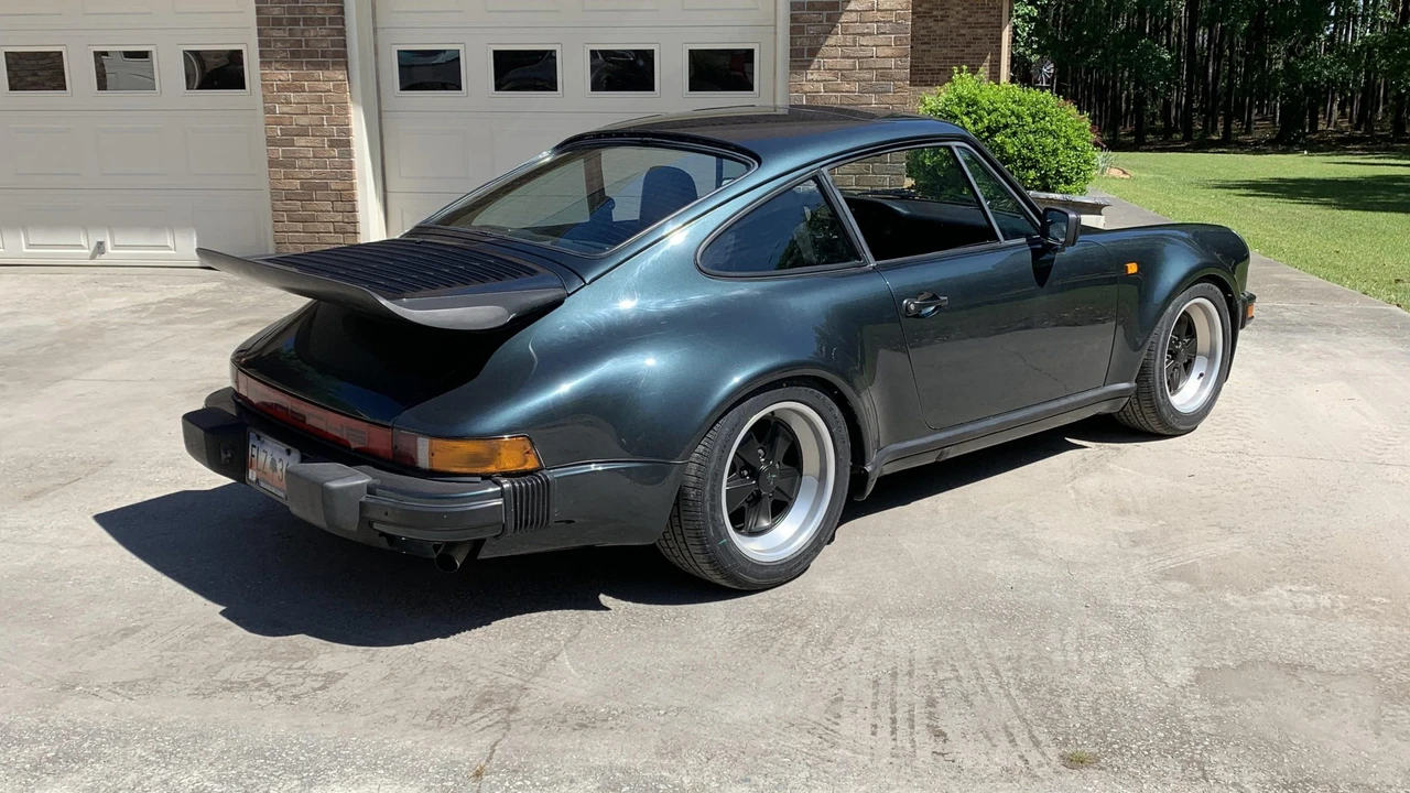 1984 Porsche 911 Carrera 3.2 - Image 19 of 31