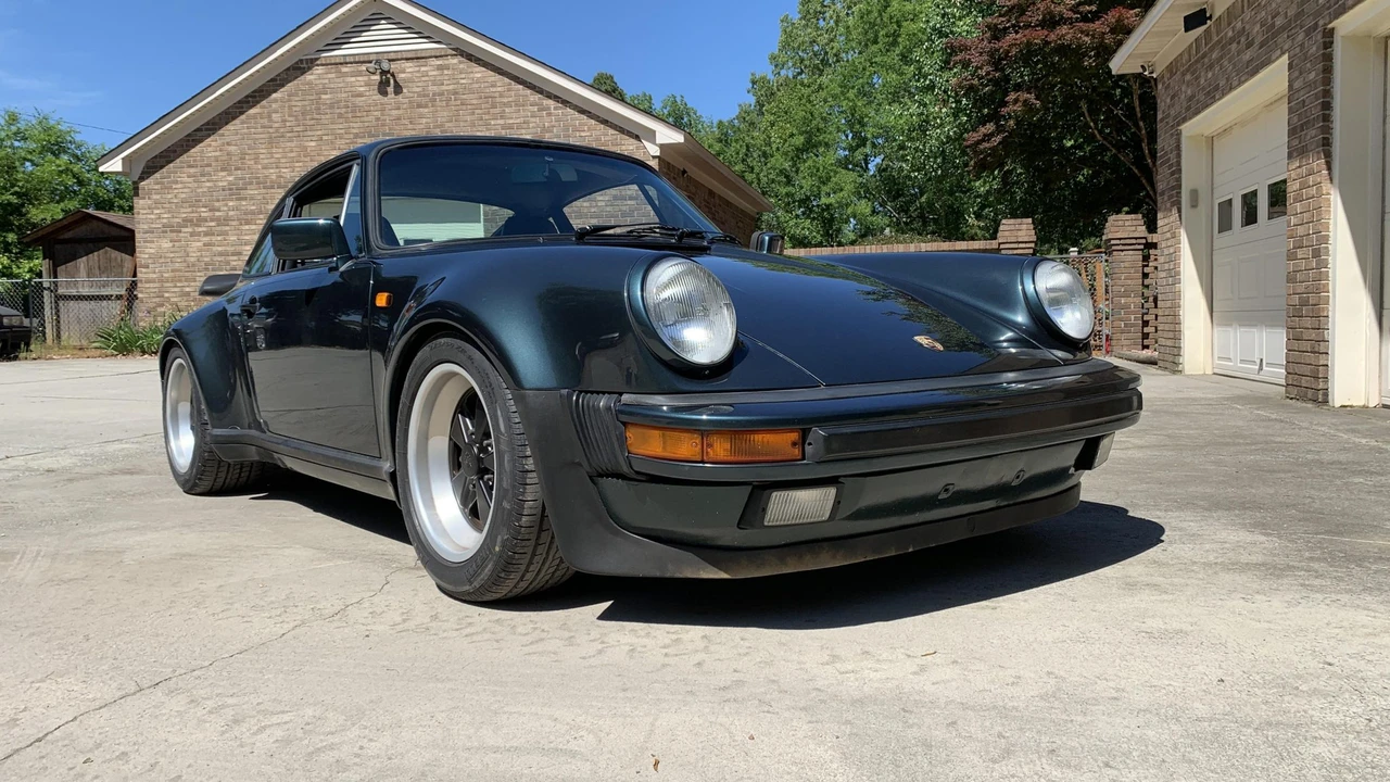 1984 Porsche 911 Carrera 3.2 - Image 3 of 31
