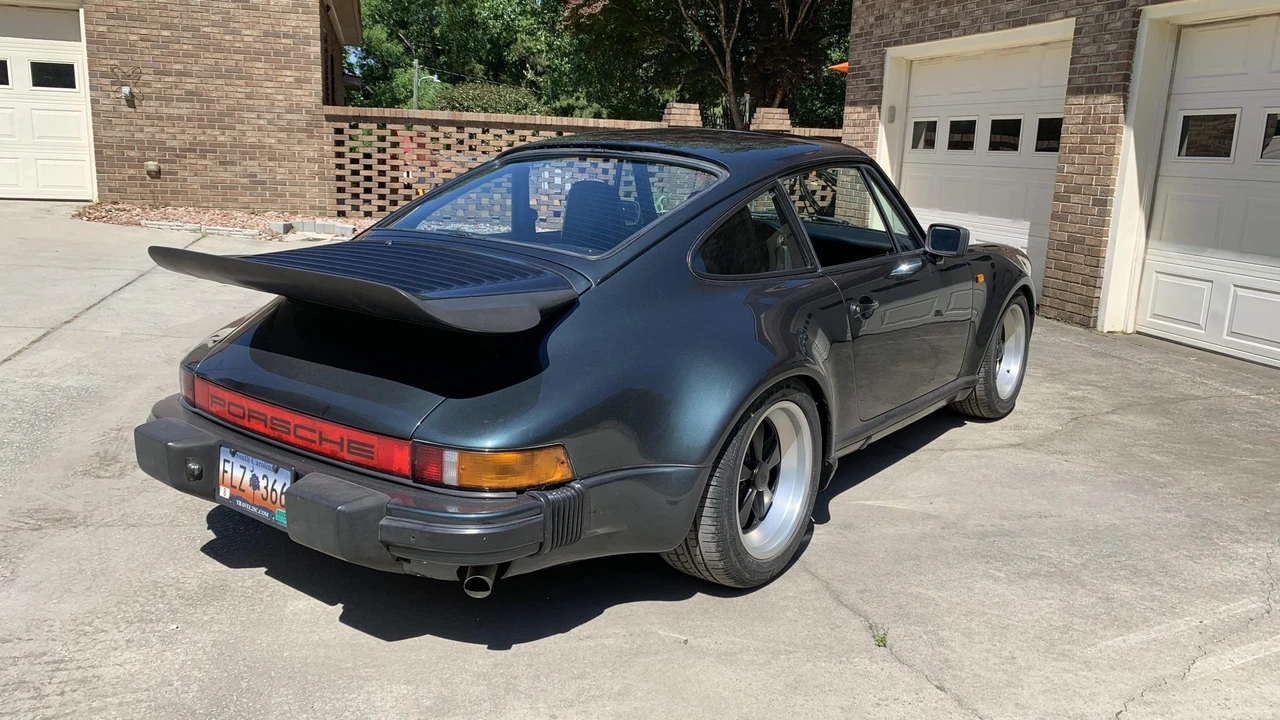 1984 Porsche 911 Carrera 3.2 - Image 22 of 31