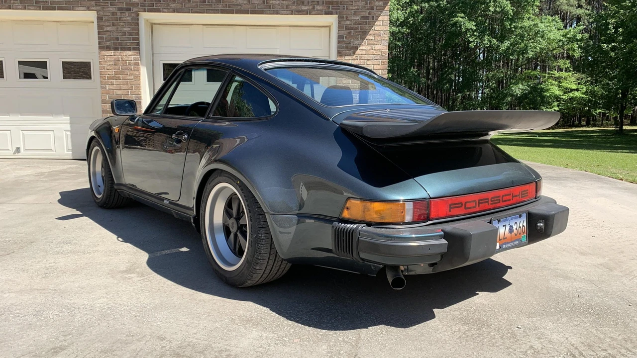 1984 Porsche 911 Carrera 3.2 - Image 31 of 31