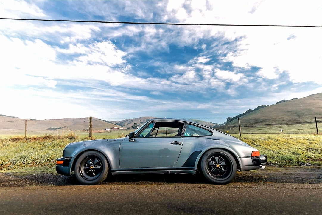 1984 Porsche 911 Carrera 3.2 - Image 11 of 31