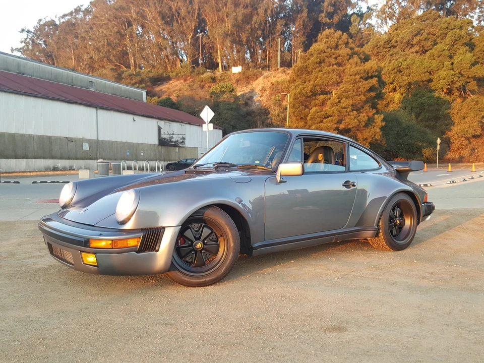 1984 Porsche 911 Carrera 3.2 - Image 21 of 31