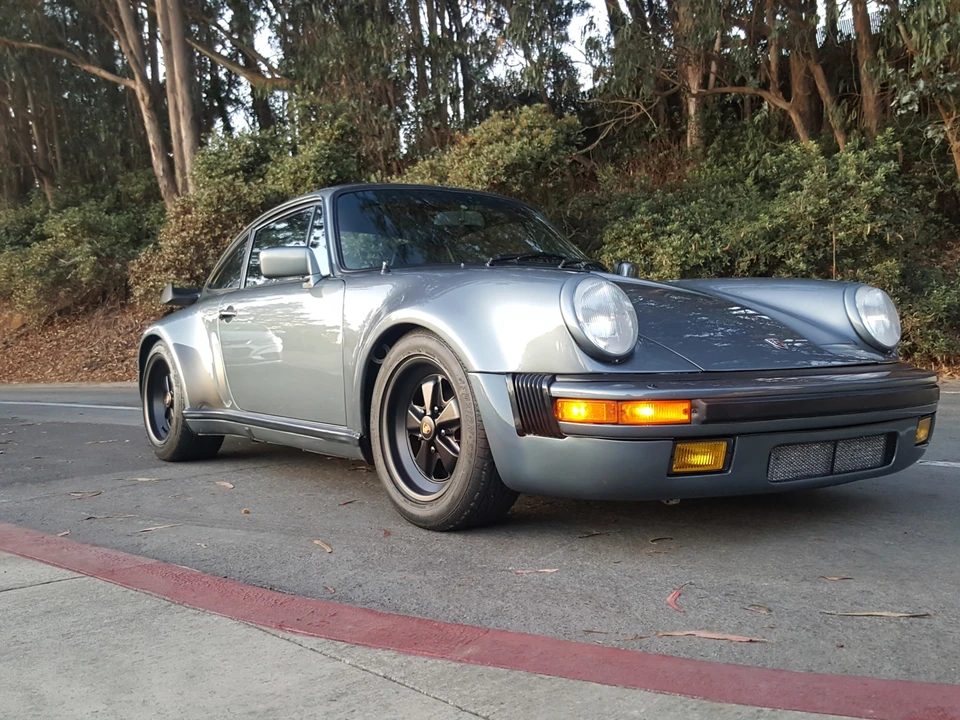 1984 Porsche 911 Carrera 3.2 - Image 24 of 31