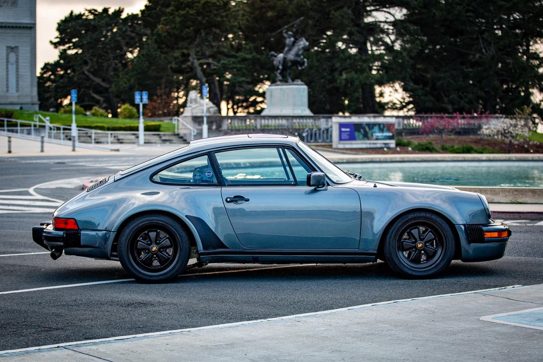 1984 Porsche 911 Carrera 3.2 - Image 7 of 31