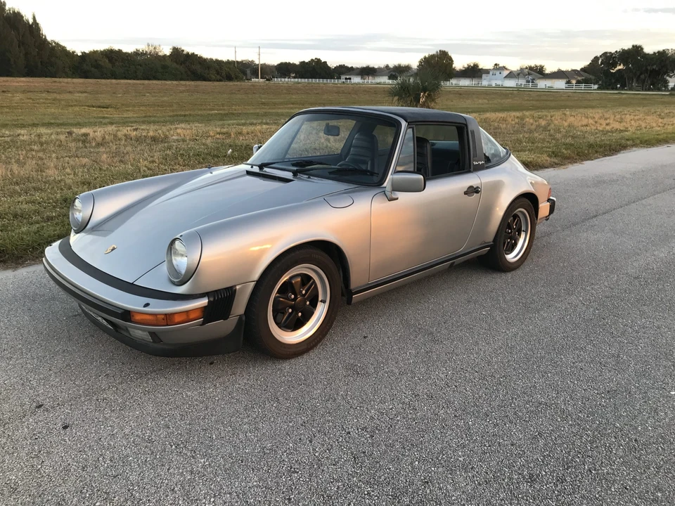 1984 Porsche 911 Carrera 3.2 - Image 4 of 31
