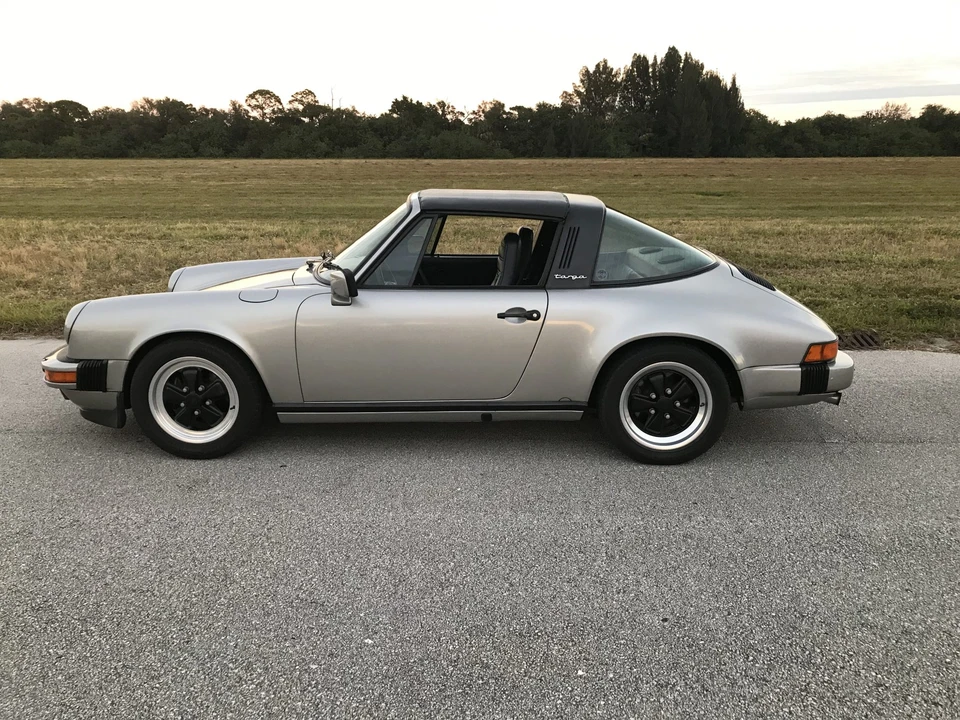 1984 Porsche 911 Carrera 3.2 - Image 18 of 31