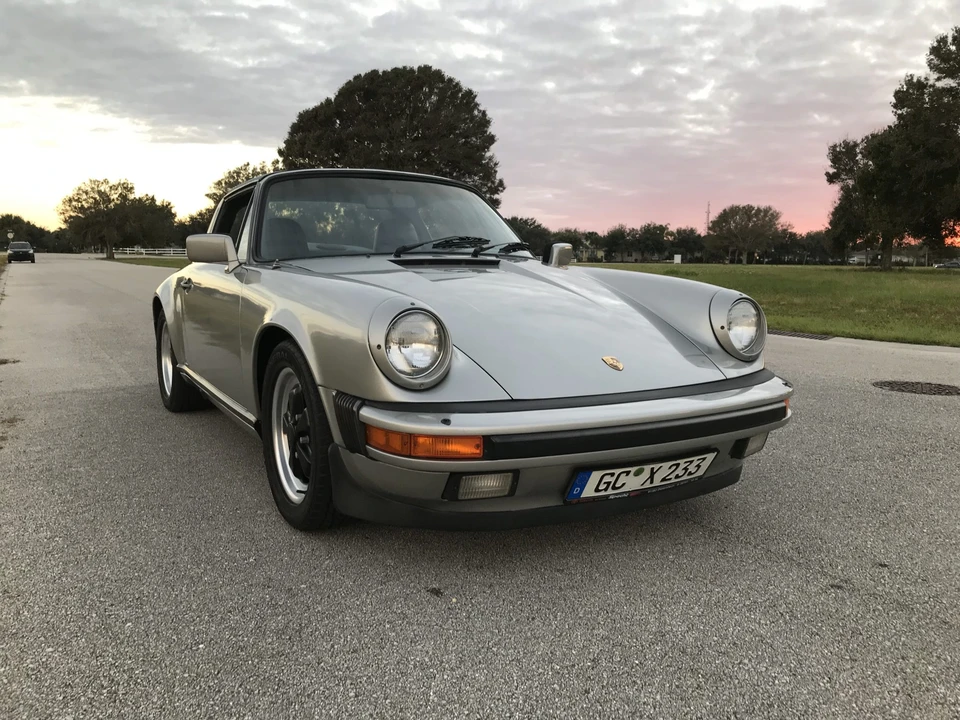 1984 Porsche 911 Carrera 3.2 - Image 14 of 31