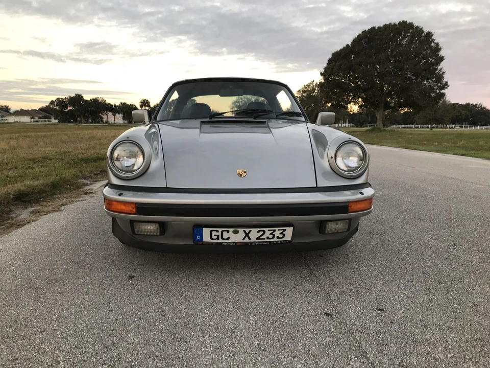 1984 Porsche 911 Carrera 3.2 - Image 16 of 31