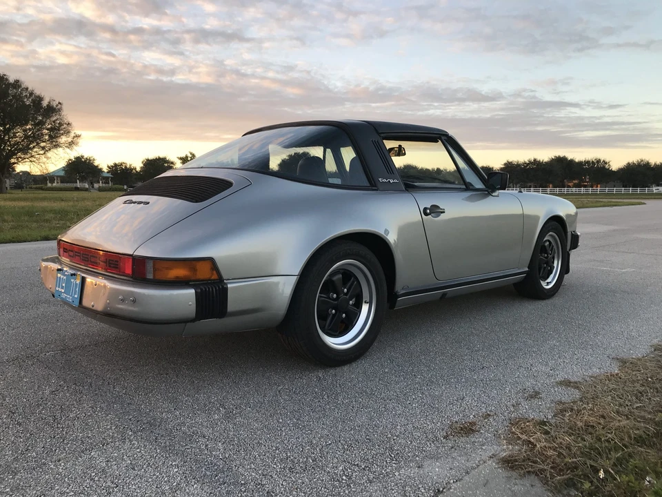 1984 Porsche 911 Carrera 3.2 - Image 11 of 31