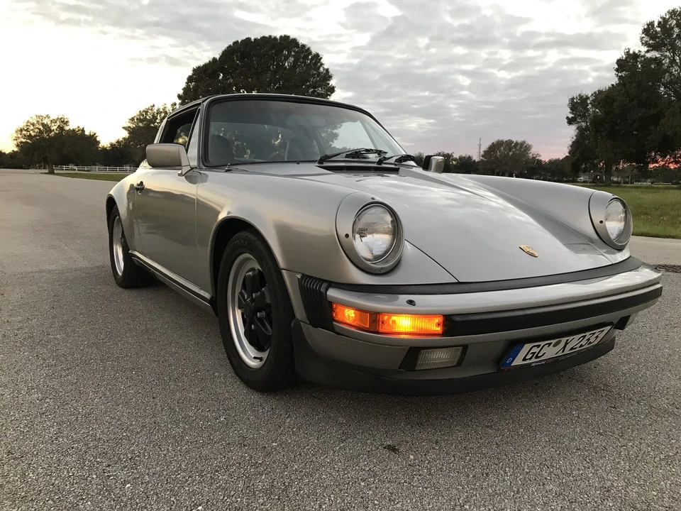 1984 Porsche 911 Carrera 3.2 - Image 29 of 31