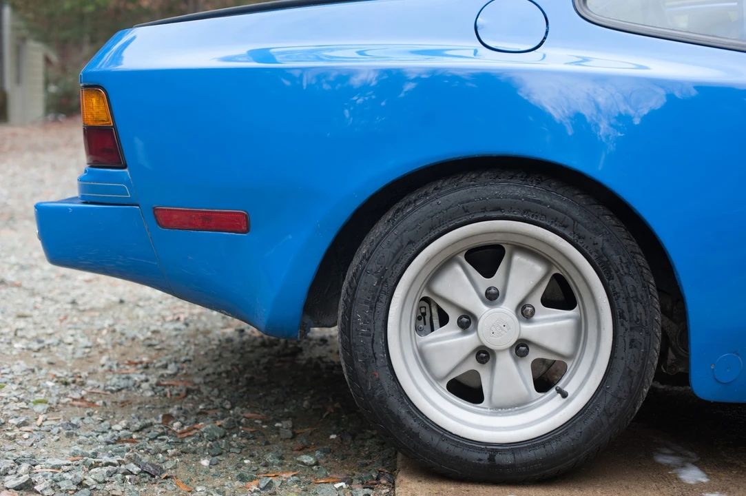 1984 Porsche 944 - Image 30 of 31