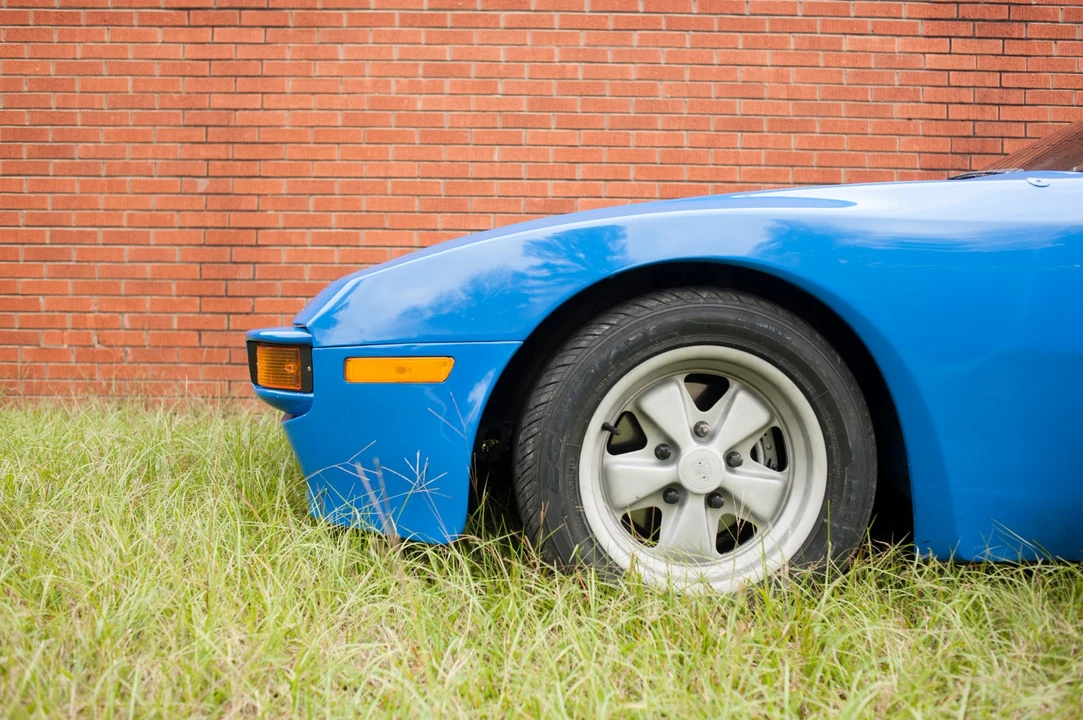 1984 Porsche 944 - Image 24 of 31