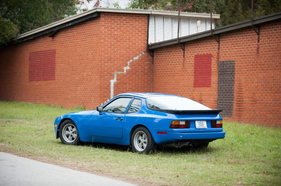 1984 Porsche 944 - Image 4 of 31