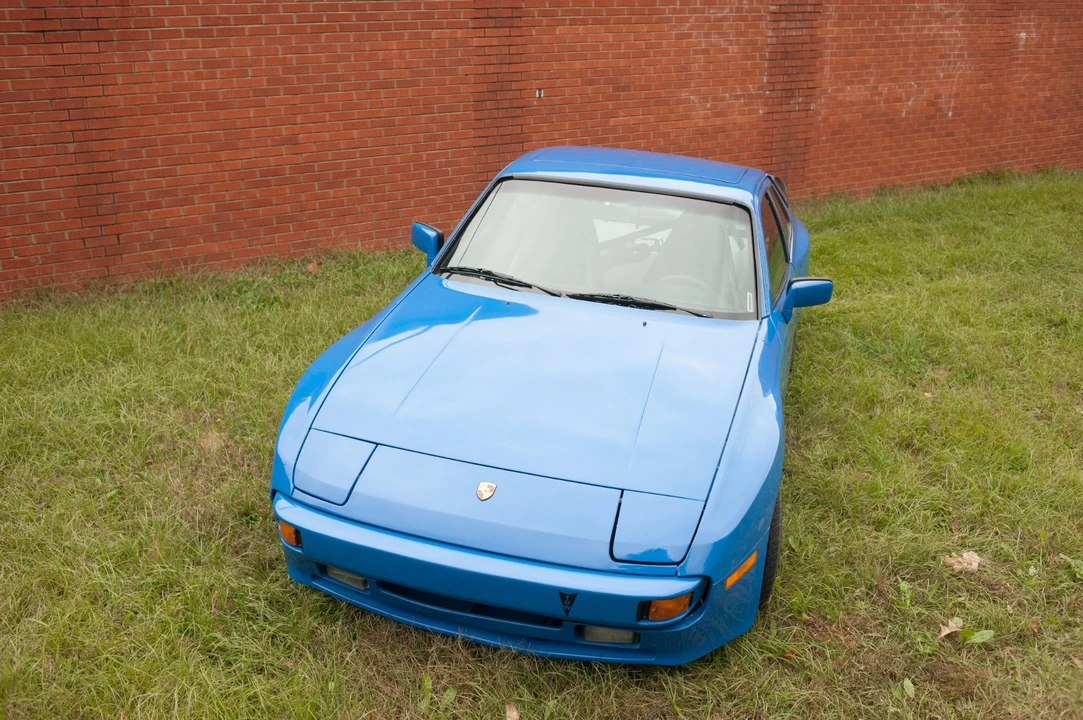 1984 Porsche 944 - Image 13 of 31