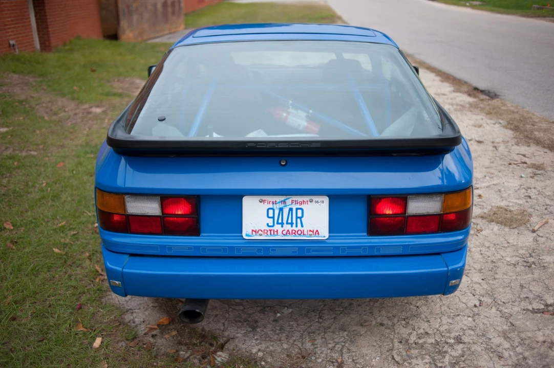 1984 Porsche 944 - Image 21 of 31