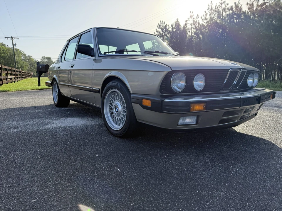 1985 BMW E28 5 Series - Image 5 of 31