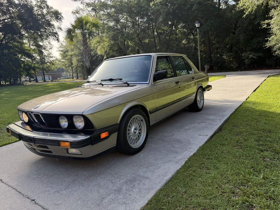 1985 BMW E28 5 Series - Image 30 of 31