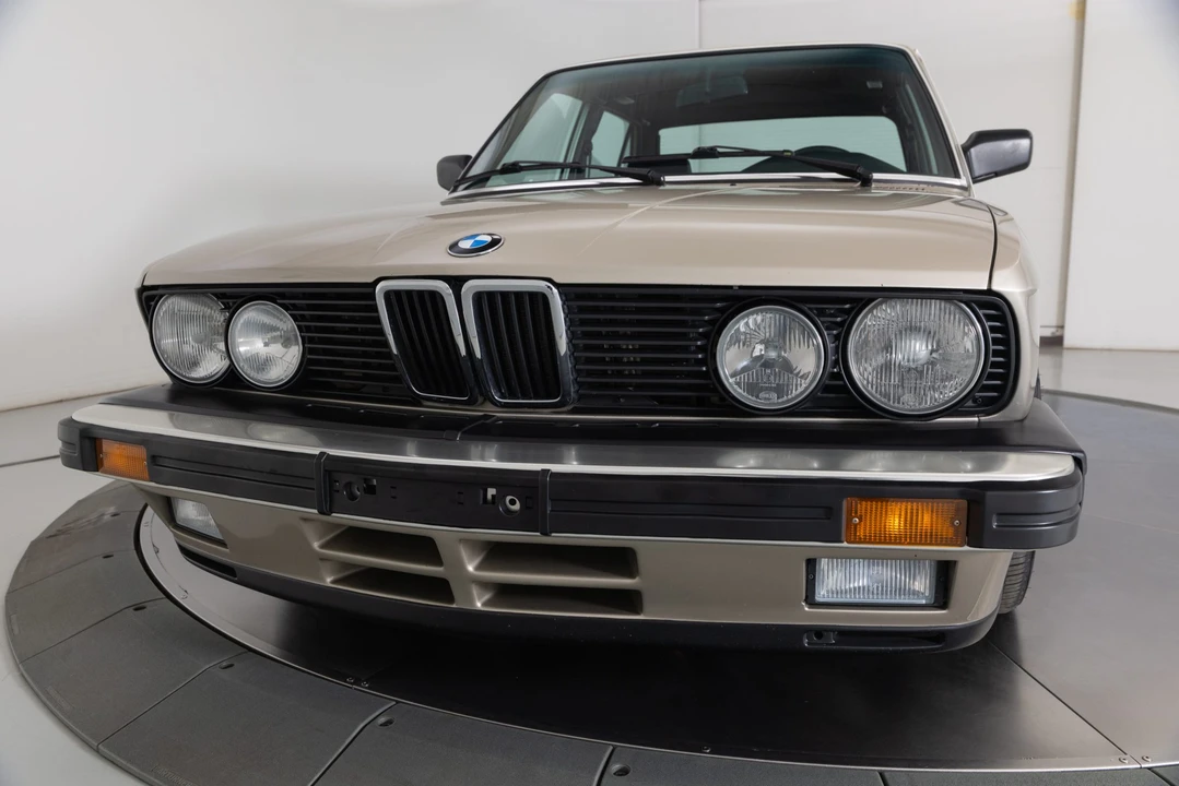1985 BMW E28 5 Series - Image 24 of 31