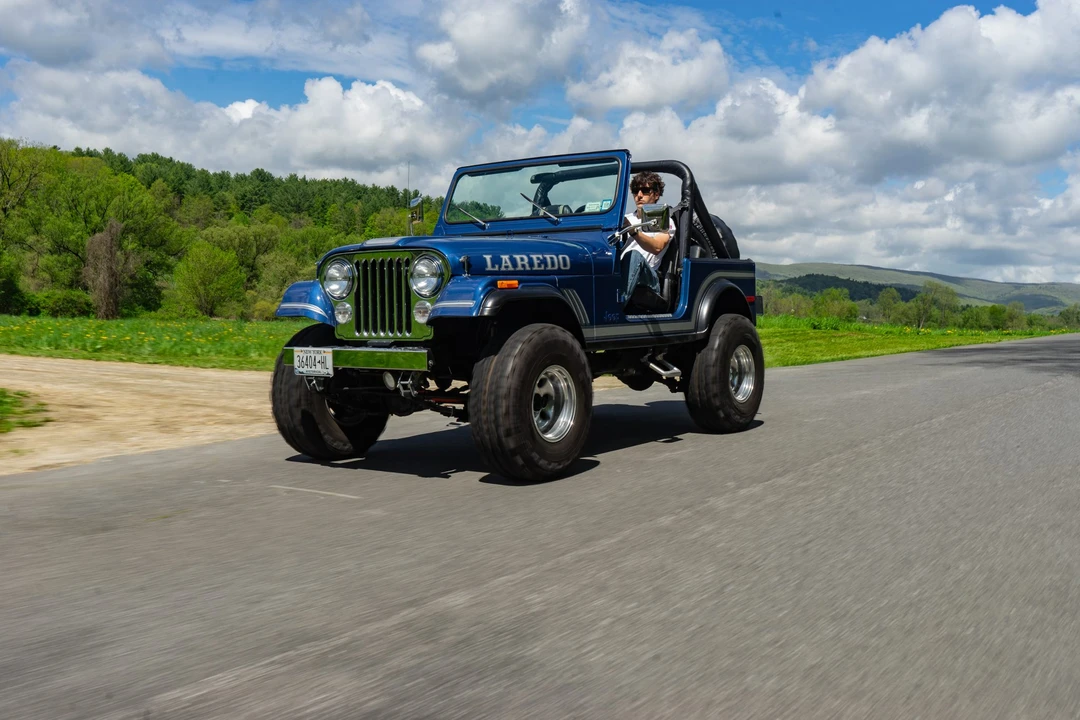 1985 Jeep CJ7 - Image 2 of 31