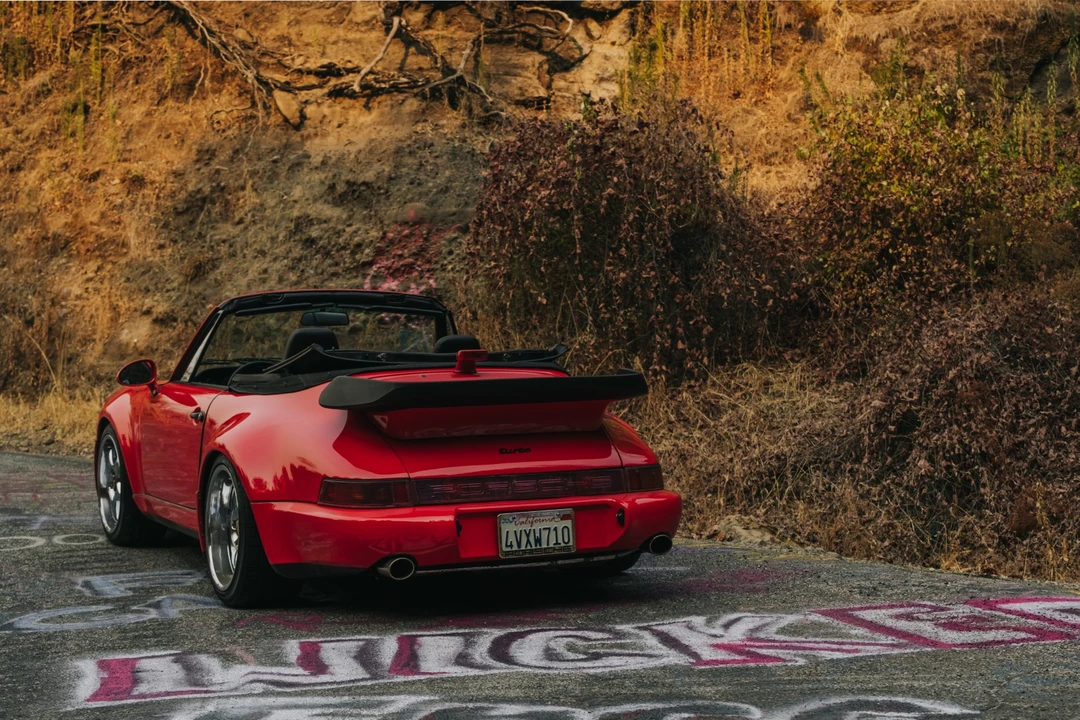 1985 Porsche 911 Carrera 3.2 - Image 10 of 31