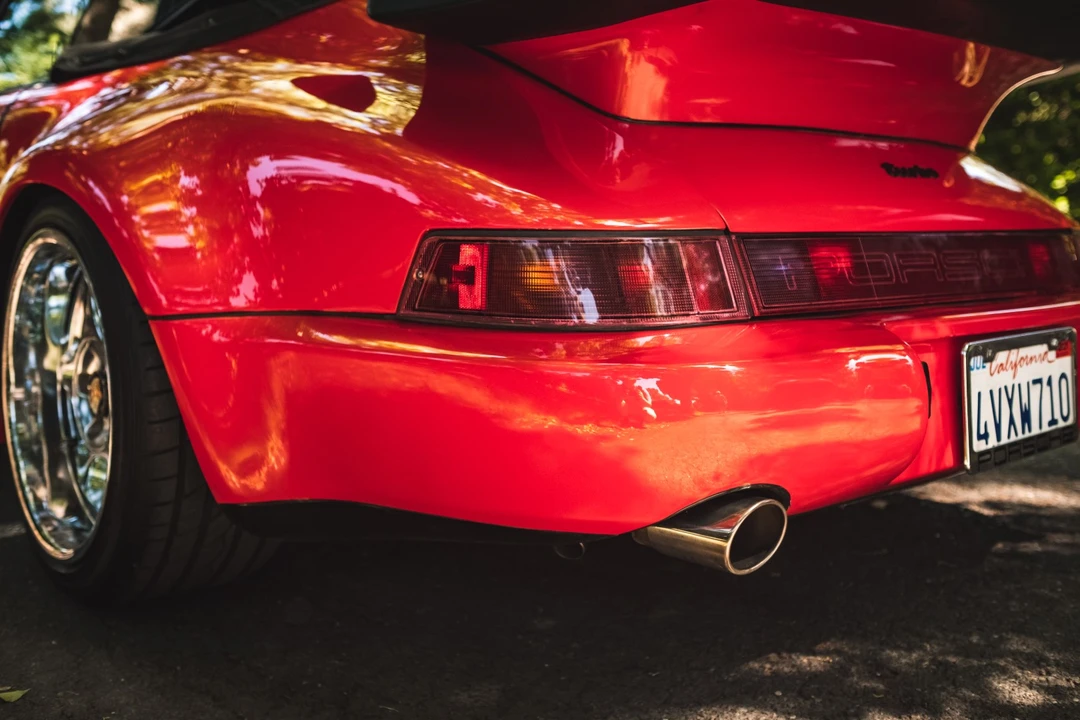 1985 Porsche 911 Carrera 3.2 - Image 26 of 31