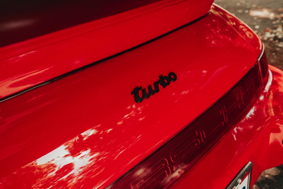 1985 Porsche 911 Carrera 3.2 - Image 24 of 31