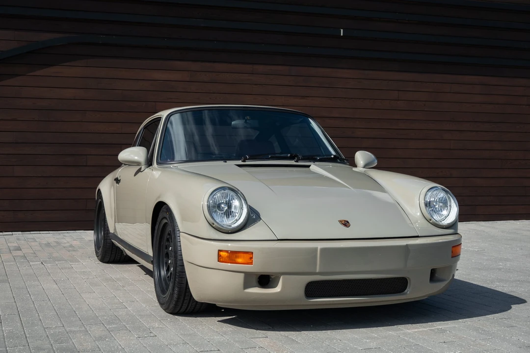 1985 Porsche 911 Carrera 3.2 - Image 8 of 31