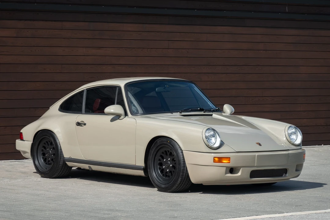 1985 Porsche 911 Carrera 3.2 - Image 11 of 31