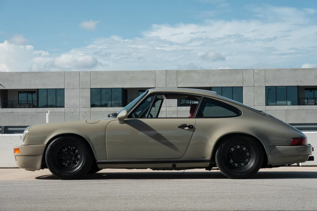 1985 Porsche 911 Carrera 3.2 - Image 29 of 31