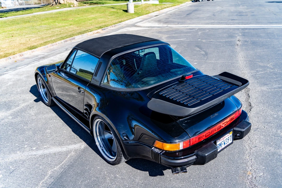 1985 Porsche 911 Carrera 3.2 - Image 8 of 31