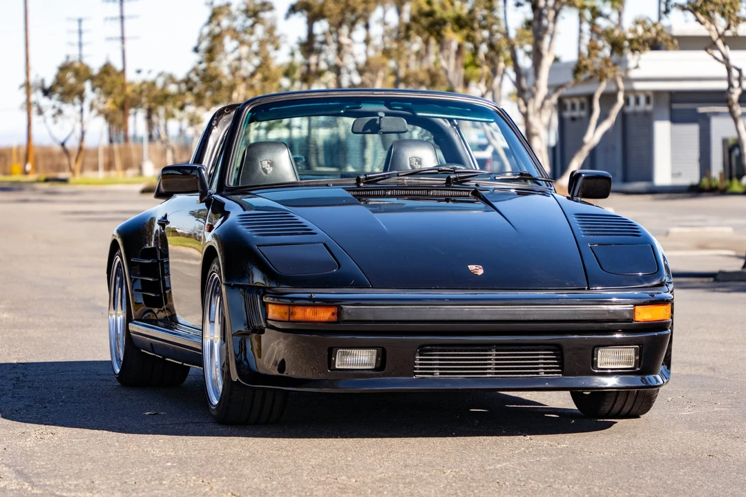 1985 Porsche 911 Carrera 3.2 - Image 24 of 31