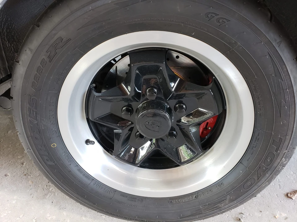 1985 Porsche 944 - Image 22 of 31