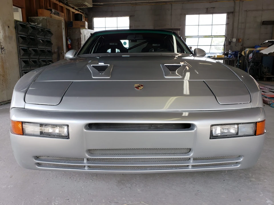 1985 Porsche 944 - Image 4 of 31