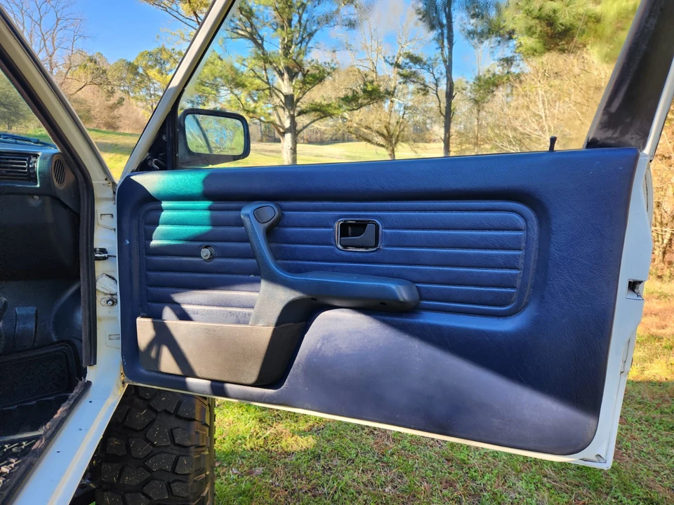 1986 BMW E30 3 Series - Image 26 of 31