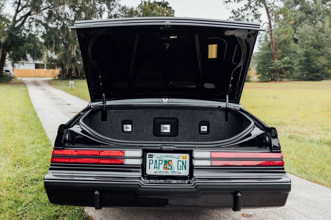 1986 Buick Regal - Image 16 of 31