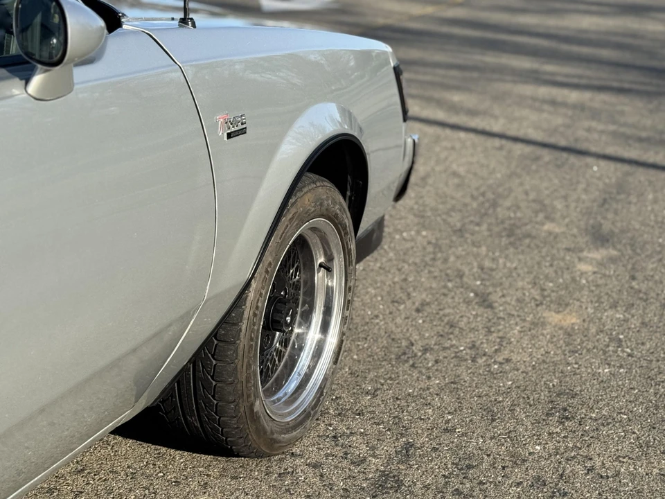 1986 Buick Regal - Image 27 of 31