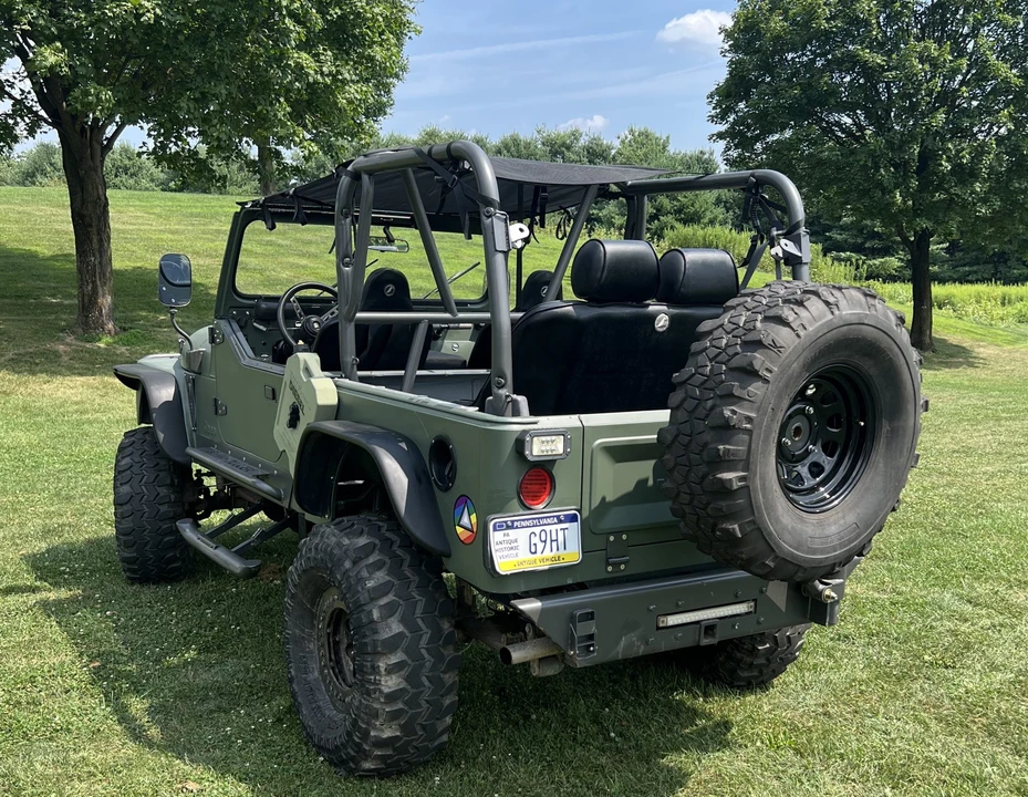 1986 Jeep CJ10 - Image 5 of 31
