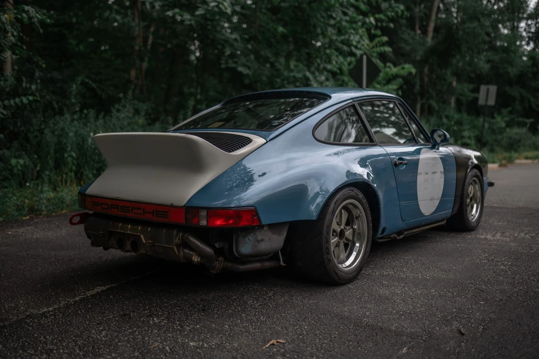 1986 Porsche 911 Carrera 3.2 - Image 12 of 31