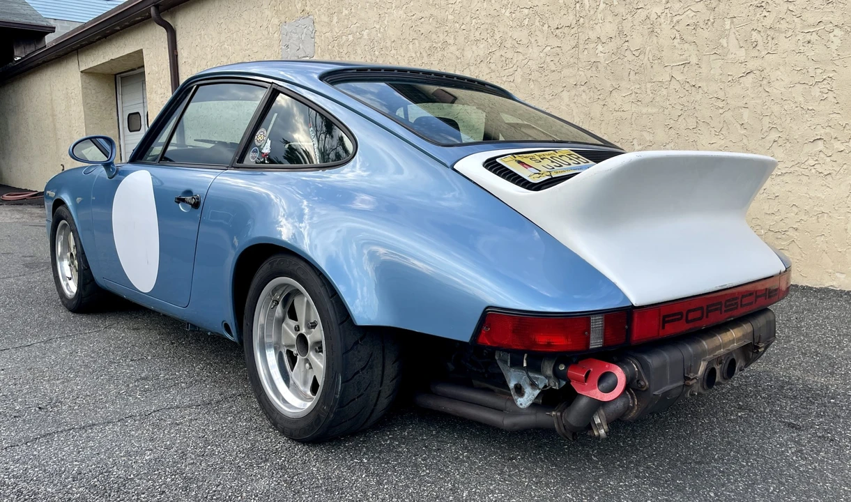 1986 Porsche 911 Carrera 3.2 - Image 29 of 31
