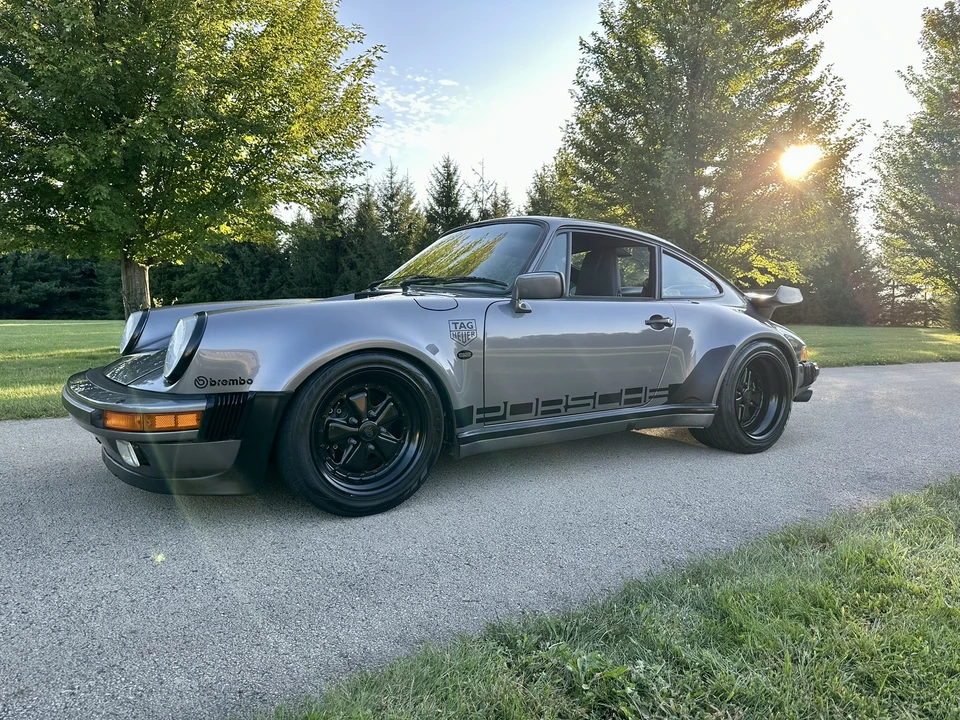 1986 Porsche 911 Carrera 3.2 - Image 2 of 31