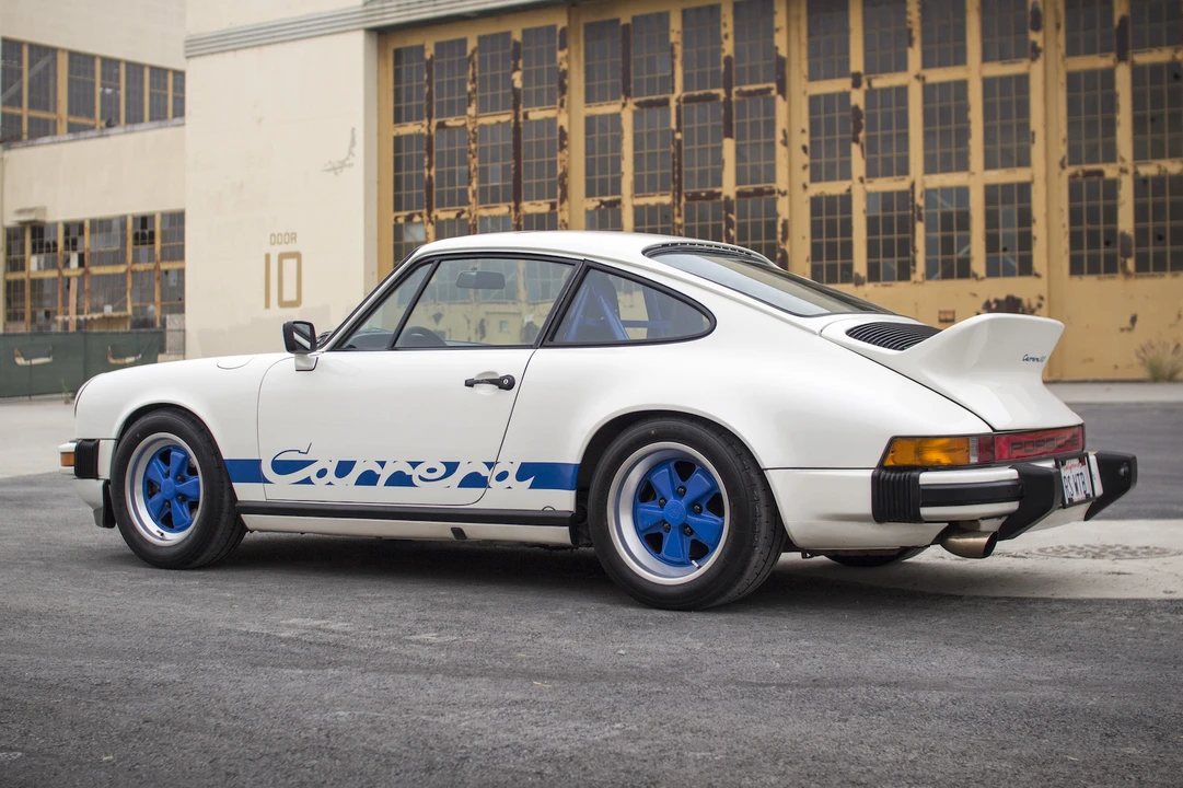 1986 Porsche 911 Carrera 3.2 - Image 16 of 31